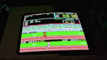 Screenshot von Retrocade (Apple Vision Pro)